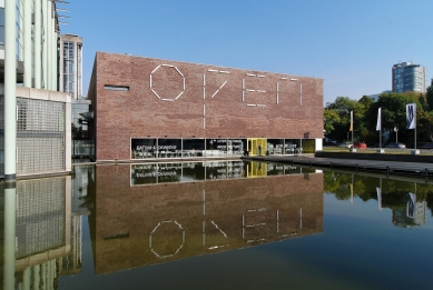 Netherlands Architecture Institute - foto: Petr Šmídek, 2009