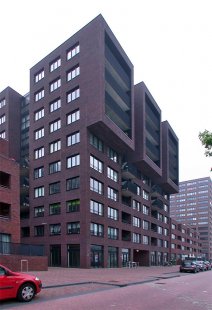 Mullerpier Block 7 - foto: Petr Šmídek, 2007