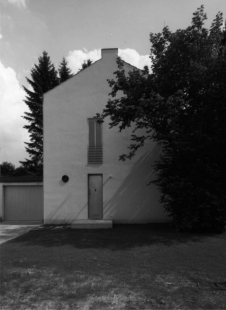 House in Roetgen near Aachen - Pohled z ulice - foto: Vladimír Špaček