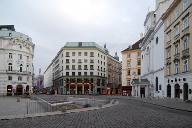 Obchodní dům Goldman & Salatsch - foto: Petr Šmídek, 2008