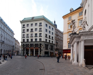 <translate>Goldman & Salatsch Department Store</translate> - foto: Petr Šmídek, 2008