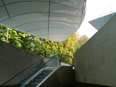 Pozemní lanová dráha Nordpark - foto: Veronika Dobešová a Gabriela Blažková