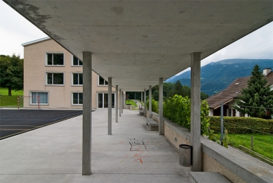 School in Fläsch - foto: Petr Šmídek, 2008