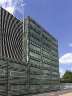 Fire station Maastricht - foto: Petr Šmídek, 2003