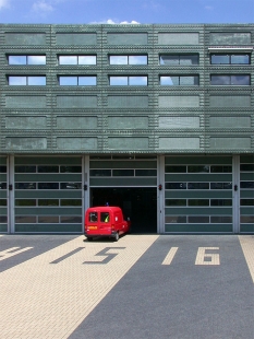 Fire station Maastricht - foto: Petr Šmídek, 2003