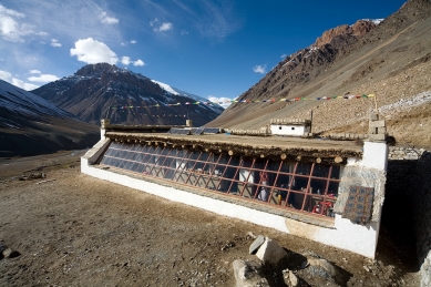 Sluneční škola ve vesnici Kargyak