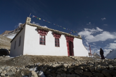 Sluneční škola ve vesnici Kargyak