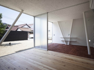 Charred Cedar House - foto: Noriyuki Yano / Nacasa & Partners