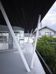 Charred Cedar House - foto: Noriyuki Yano / Nacasa & Partners