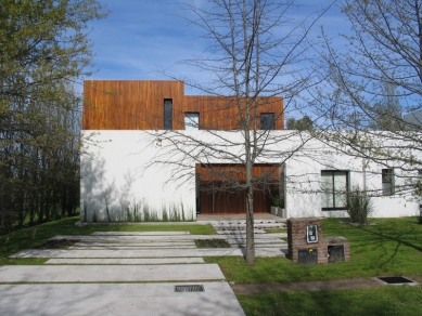 House in Buenos Aires - foto: Guillermo Radovich