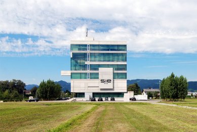 SIE Headquarters - foto: Petr Šmídek, 2008