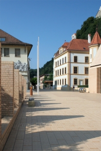 Zemské fórum a zemský parlament Lichtenštejnského knížectví - foto: Jan Pustějovský, 2009