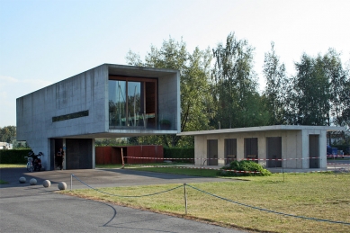 Rohner harbor office building - foto: Jan Pustějovský, 2009