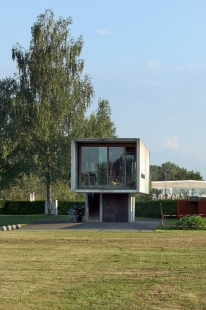 Rohner harbor office building - foto: Jan Pustějovský, 2009