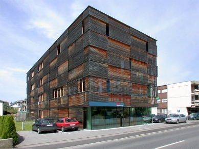 Bank of Tyrol and Vorarlberg - foto: Petr Šmídek, 2002