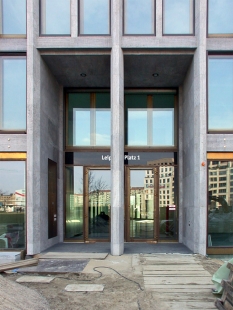 Administrativní komplex na Lipském náměstí - foto: Petr Šmídek, 2006
