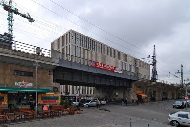 Jacob-und-Wilhelm-Grimm-Zentrum - foto: Petr Šmídek, 2010