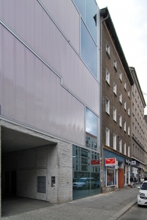 Galerie and studio Brunnenstrasse - foto: Petr Šmídek, 2010