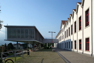 Spoerry-Fabrik - Fachhochschule Liechtenstein - foto: Jan Pustějovský, 2009