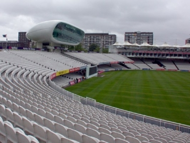 NatWest Media Centre - foto: Petr Šmídek, 2004