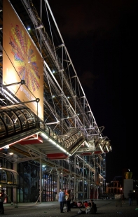 Centre Pompidou - foto: Martin Rosa, 2007, © archiweb.cz