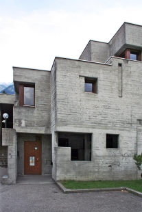 Katholische Kirchenzentrum Heiligkreuz - foto: Jan Pustějovský, 2009