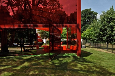 Serpentine Gallery Pavilion 2010 - foto: Ateliers Jean Nouvel / Philippe Ruault