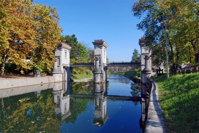 Zdymadlo na řece Lublanica - foto: Petr Šmídek, 2008