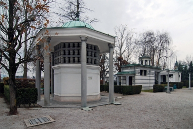 Žale Cemetery - foto: Petr Šmídek, 2008