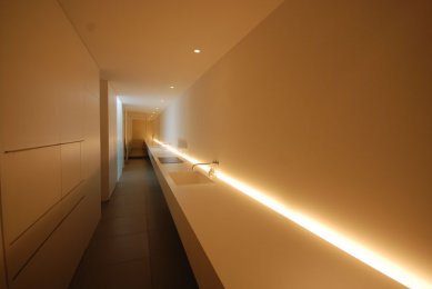 Minimalist house - foto: Shinichi Ogawa & Associates