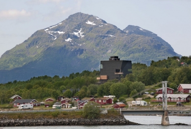 Knut Hamsun Center - foto: Ernst Furuhat