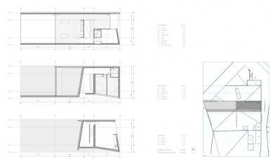 Dům ve svahu pod hradem - Situace a půdorysy - foto: Fran Silvestre Arquitectos