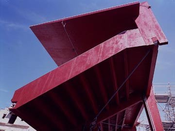 Temporary Theatre Stand - foto: © Dietmar Tollerian