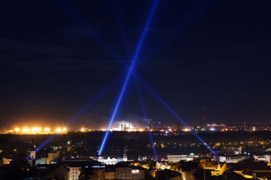 Cheopsova pyramida nad Ostravou - foto: Ing. Jan Šafář - www.archifoto.cz