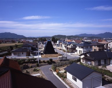 House in Saijo - foto: Toshiyuki Yano, Nacasa & Partners Inc.