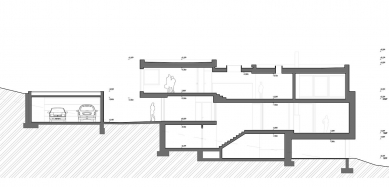 Dům na Lazech II. - Řez AA