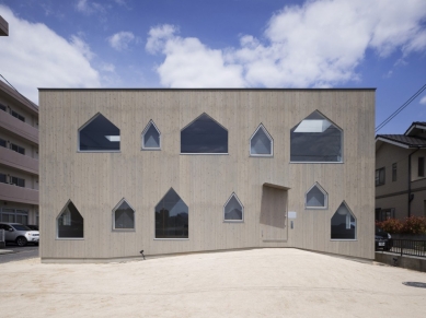 House in Jigozen - foto: Toshiyuki Yano, Nacasa&Partners Inc.