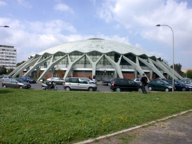 <div>Sports Hall</div> - foto: Petr Šmídek, 2005