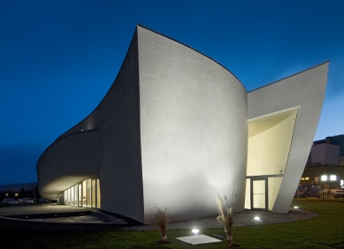 Church of the Brethren Prayer House in Černošice - foto: Ester Havlová