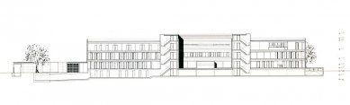 Hlavní sídlo policie v jižním Limbursku - Podélný řez - foto: IR Wiel Arets Architect & Associates
