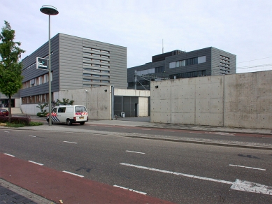 Headquarters of the Regional Police for South Limburg - foto: Petr Šmídek, 2003