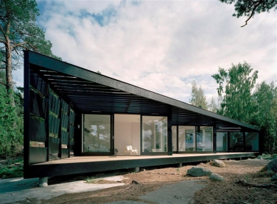 Dům na souostroví - foto: Åke E:son Lindman