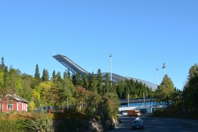 Nový skokanský můstek Holmenkollen - foto: Petr Šmídek, 2013