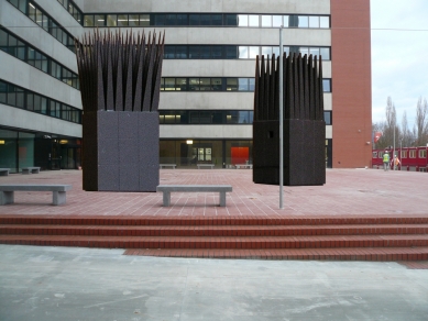Nová budova ČVUT - Zákres dosud nerealizovaných soch Johna Hejduka