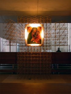 Kostel Nejsvětějšího Srdce Páně - foto: Petr Šmídek, 2001