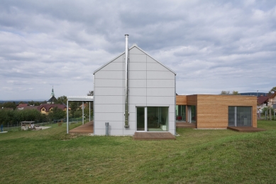 Rodinný dům v Dolanech - foto: Studio Toast