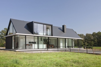 Villa Geldrop - foto: Matthijs van Roon Amsterdam