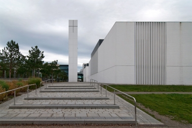 Church center in Riem - foto: Petr Šmídek, 2008