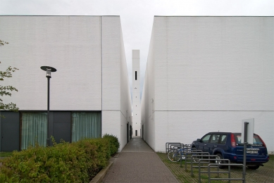 Church center in Riem - foto: Petr Šmídek, 2008