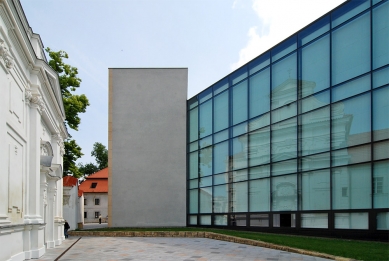 Vzdělávací centrum Na Karmeli - foto: Petr Šmídek, 2011